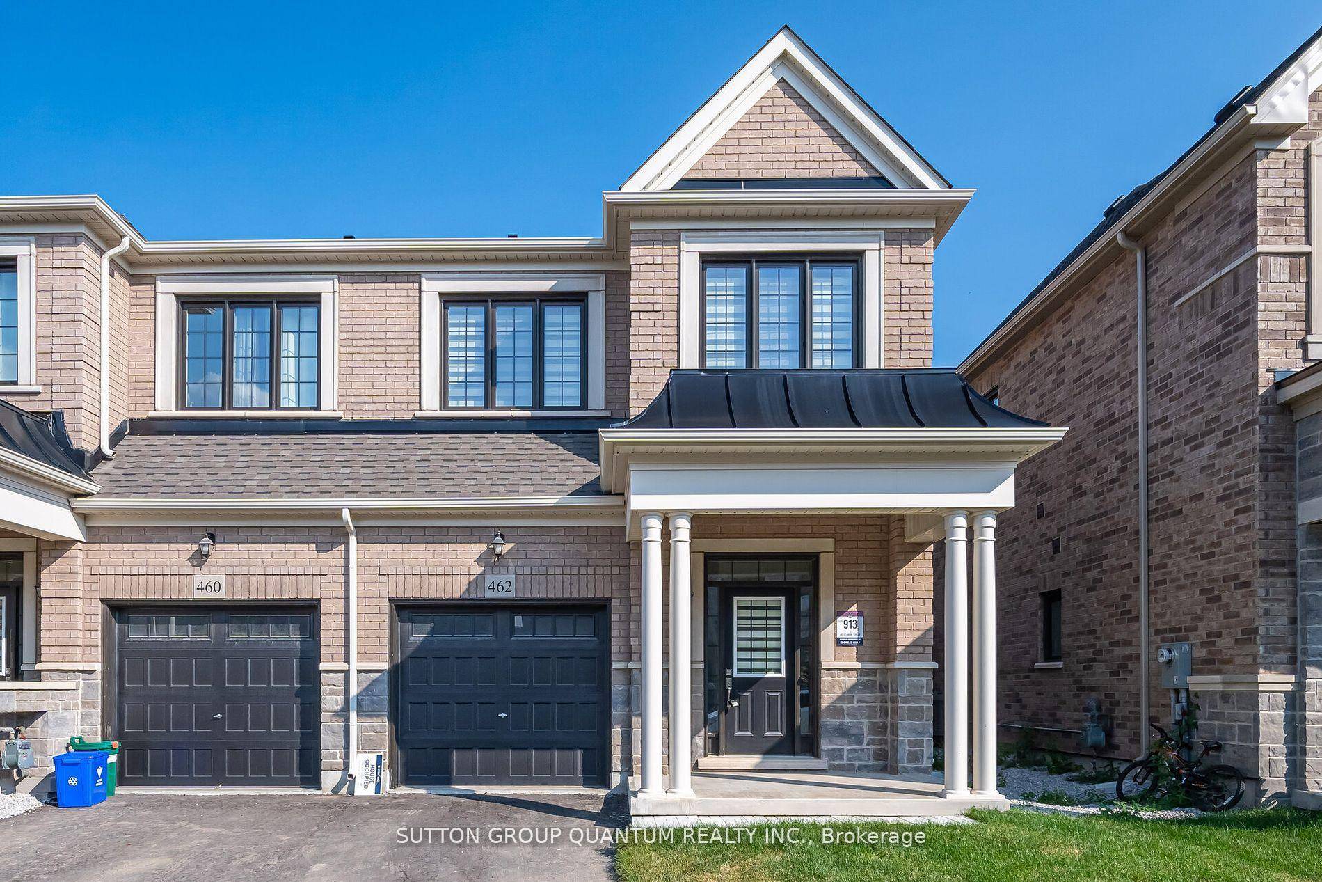 Top features of this property and neighbourhood 1 Very well maintained ; 2024 built ; spacious amp ; bright ; 3 Beds 3 Baths ; end unit freehold townhome ; ...