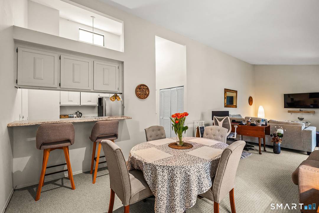 Discover Your Ideal Lifestyle in Ridgefield, CT.