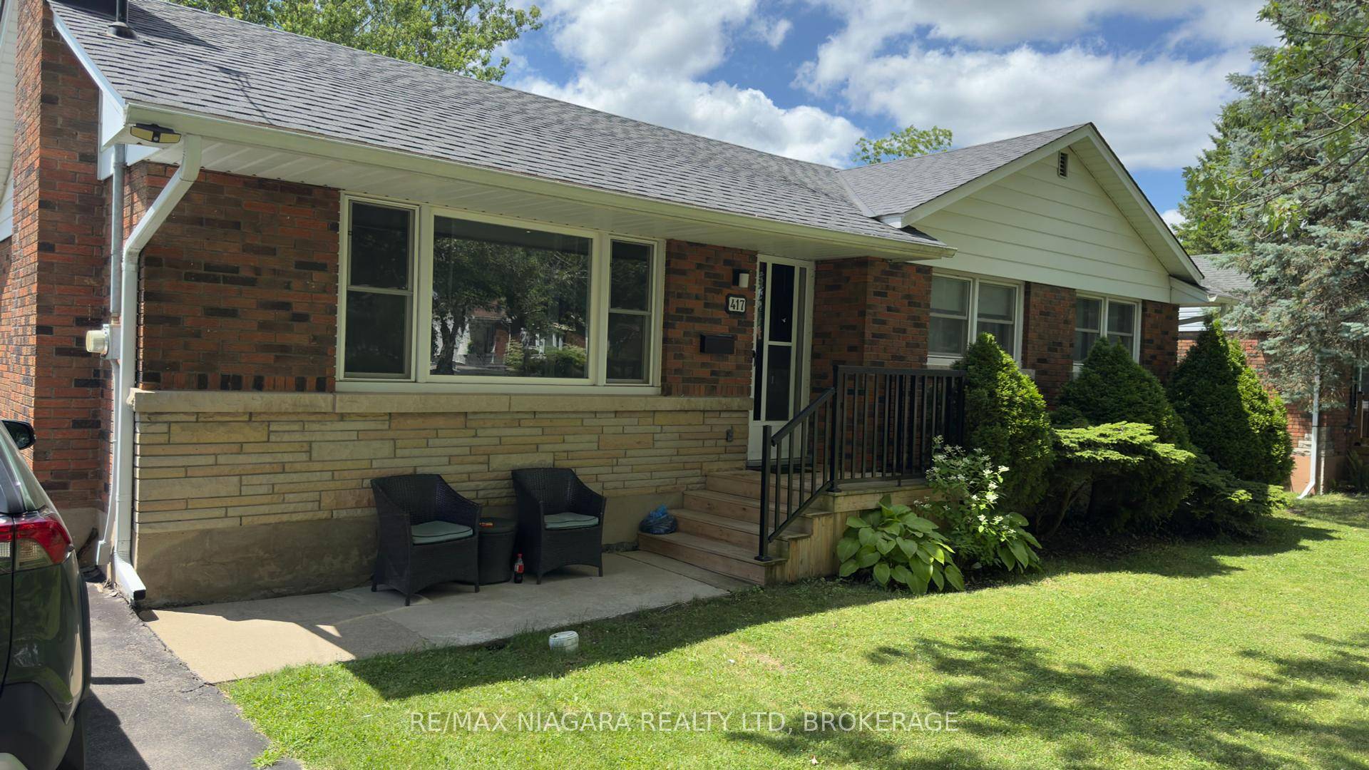 Welcome to 417 Clare Avenue, Your New Home in Welland.