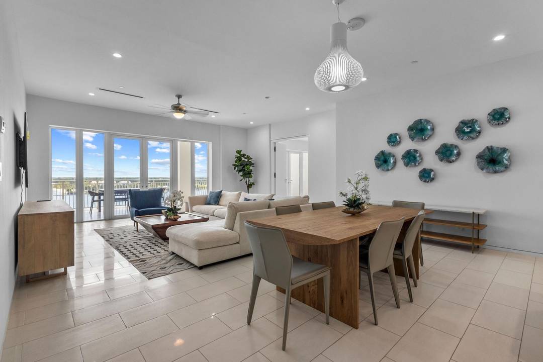 ONE OCEAN Condo New-Providence