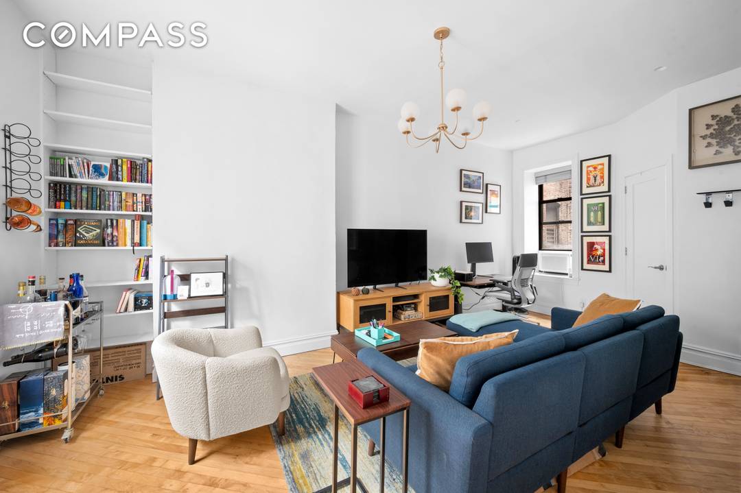 Fully Renovated 1BR in the Heart of the West Village Discover a rare opportunity to own a fully gut renovated one bedroom home in the heart of the West Village ...