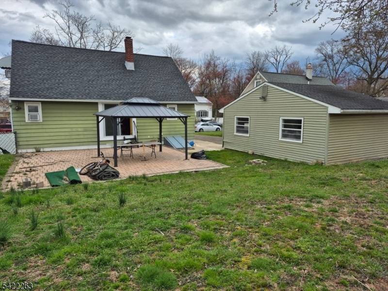 Charming and well maintained 3 bedroom, 2 full bath home with finished basement.