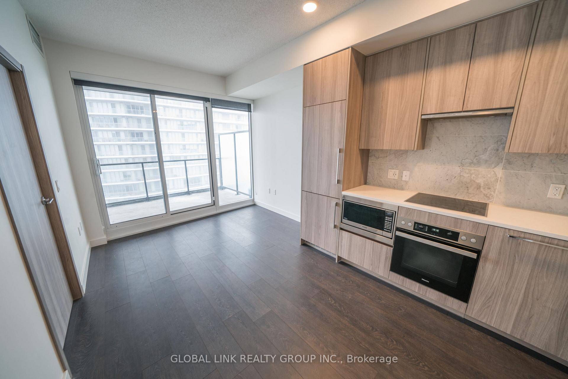WITH PARKING AND LOCKER Luxurious Condominium By Concord Seasons.