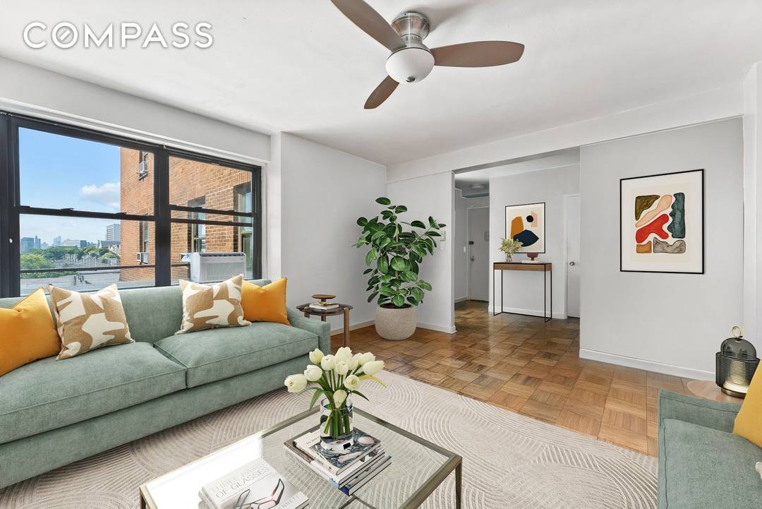 Spacious Corner 1BR 1BA with Dining Area amp ; City Views Hamilton Heights Co op Unlimited Subletting Allowed After Two Years of Ownership This extra large, sun filled corner 1 ...