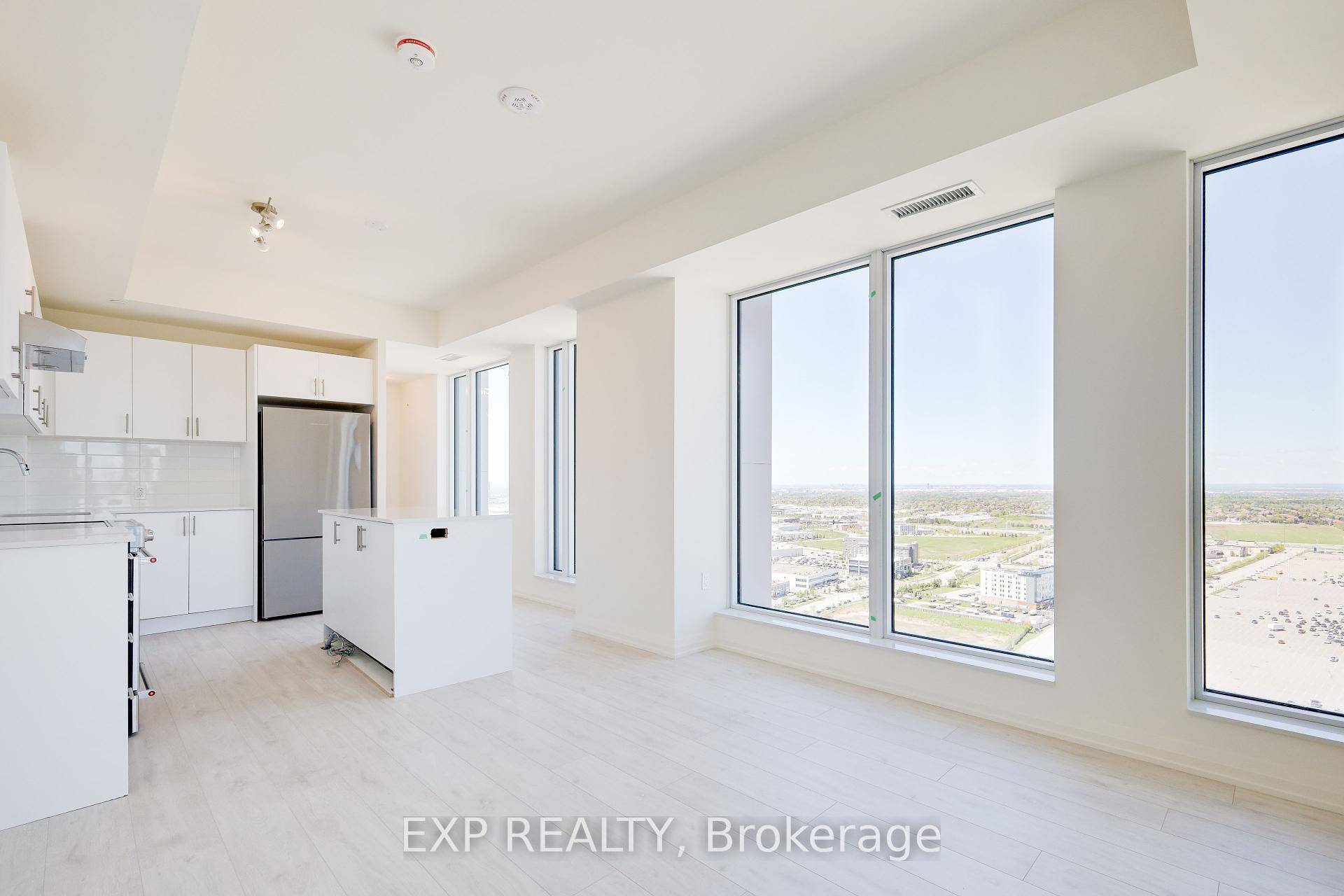 Welcome to Charisma Condos !