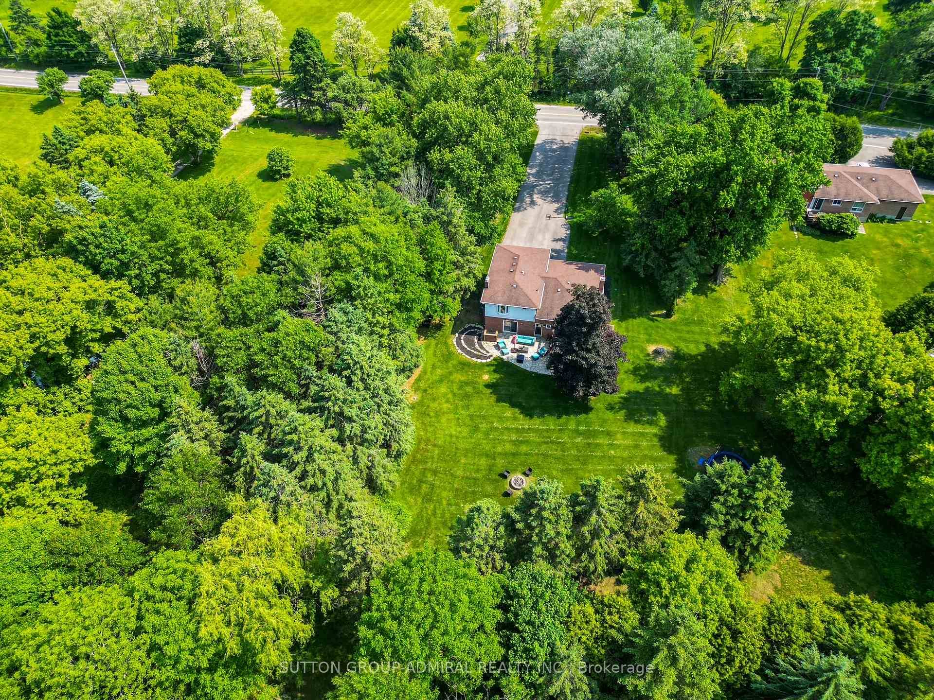 Beautifully renovated home located in the Historic Hamlet of Lloydtown in Schomberg, near Main Street's shops and restaurants.