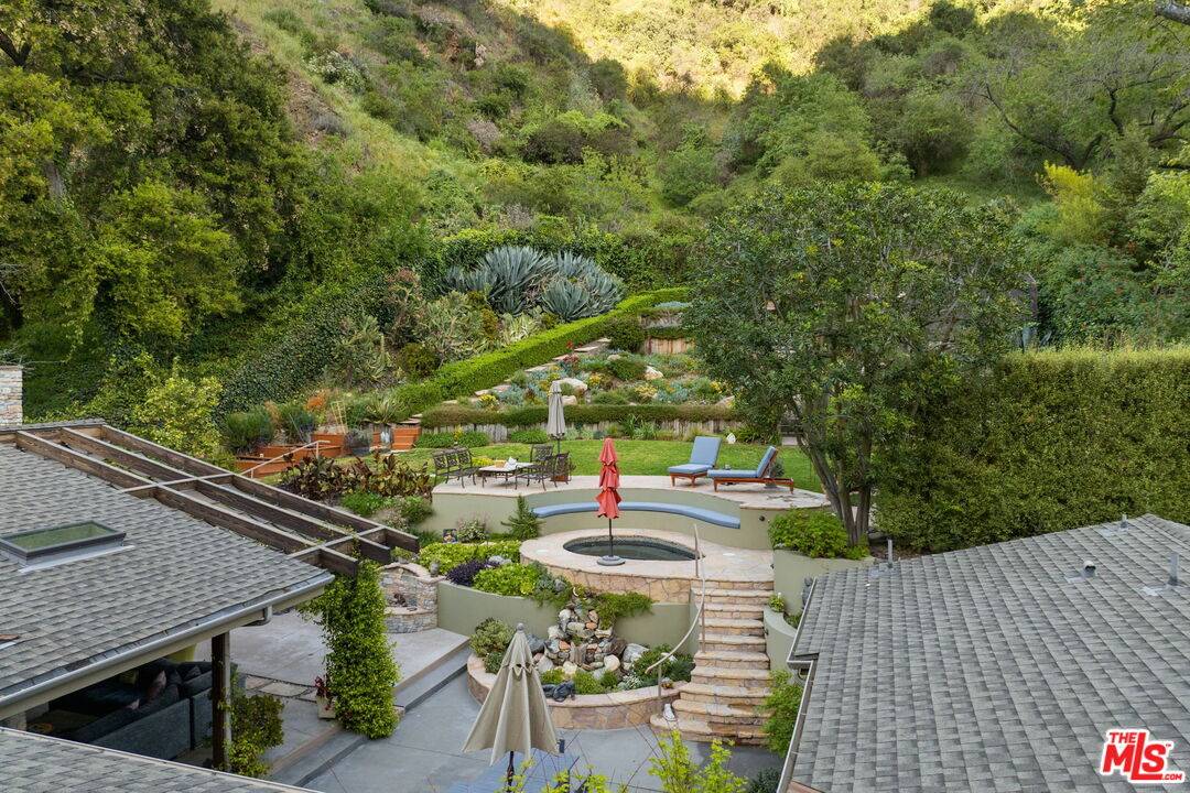 2618 Mandeville Canyon Rd 4BR Brentwood La