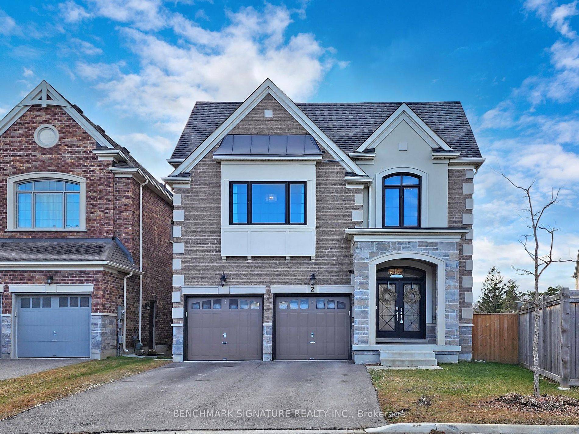 Luxury Finished In Sharon Community.