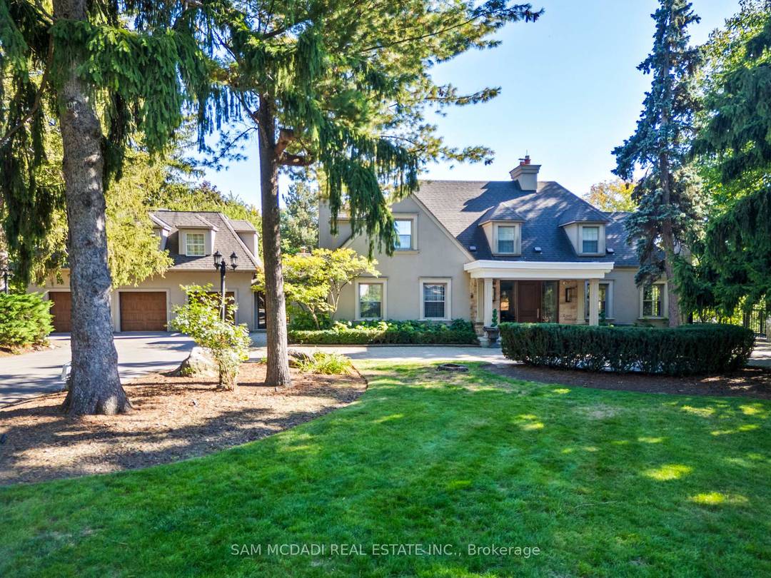 Welcome to 2552 Jarvis St !