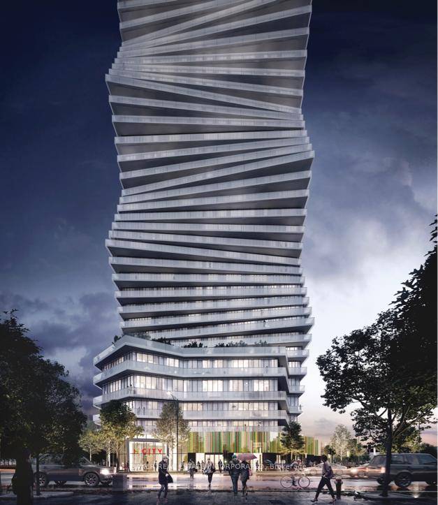 This contemporary 3Bed Media 3bath Penthouse is located in the award winning luxurious residence of M City 2.