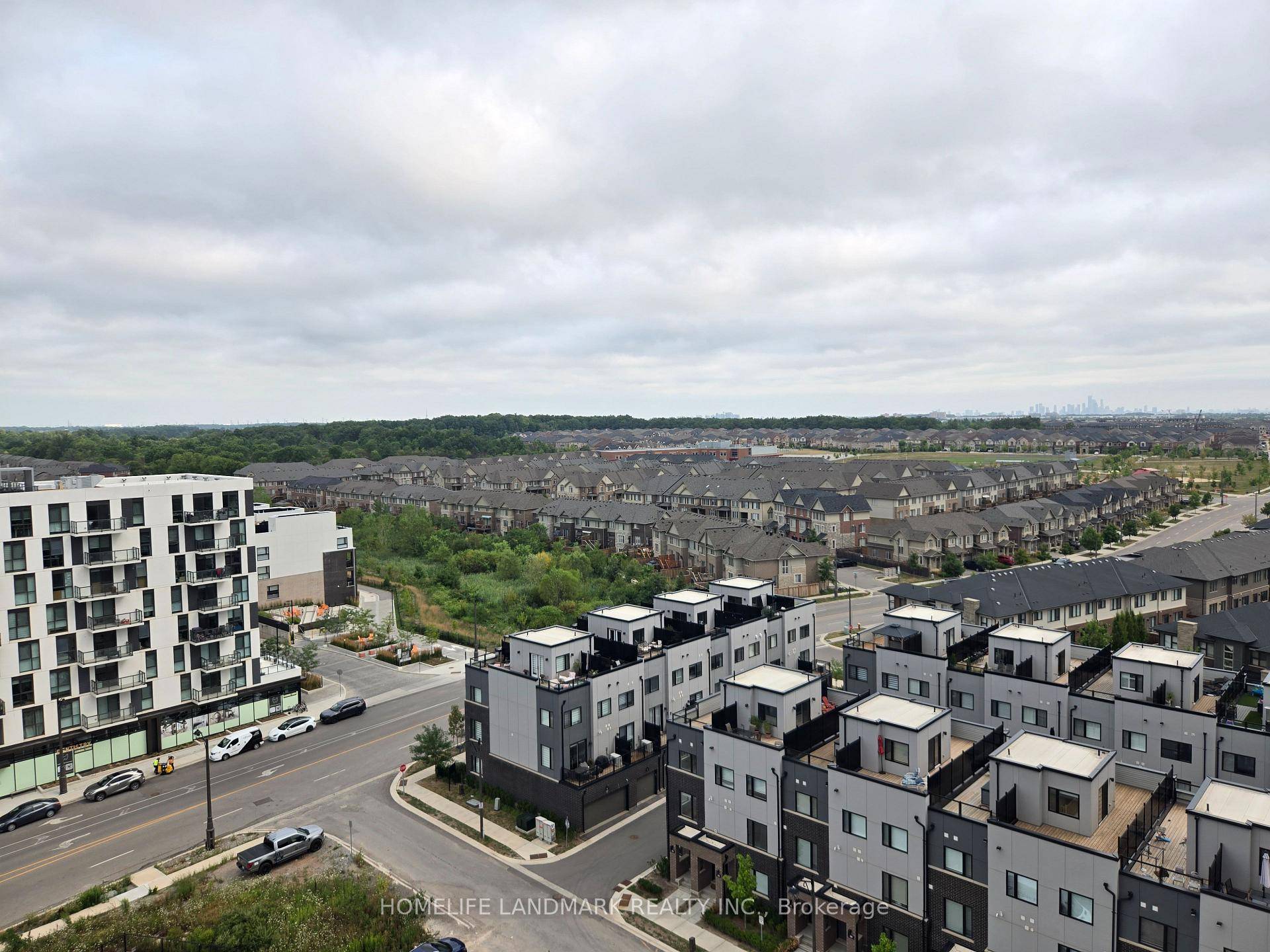 Minto North Oak Tower 4. This brand new 1 bedroom, 1 bathroom suite offers 566 sqft including 35 sqft balcony.