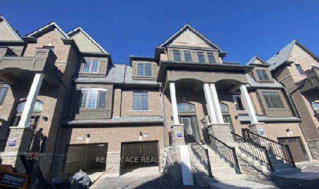Stunning 1, 714 sq ft townhouse located in a newly built community just steps from Downtown Whitby.