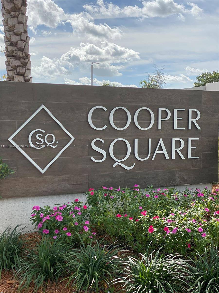 Corner Unit for sale ! ! Opportunity to own commercial retail office space in the thriving Cooper Square Plaza !