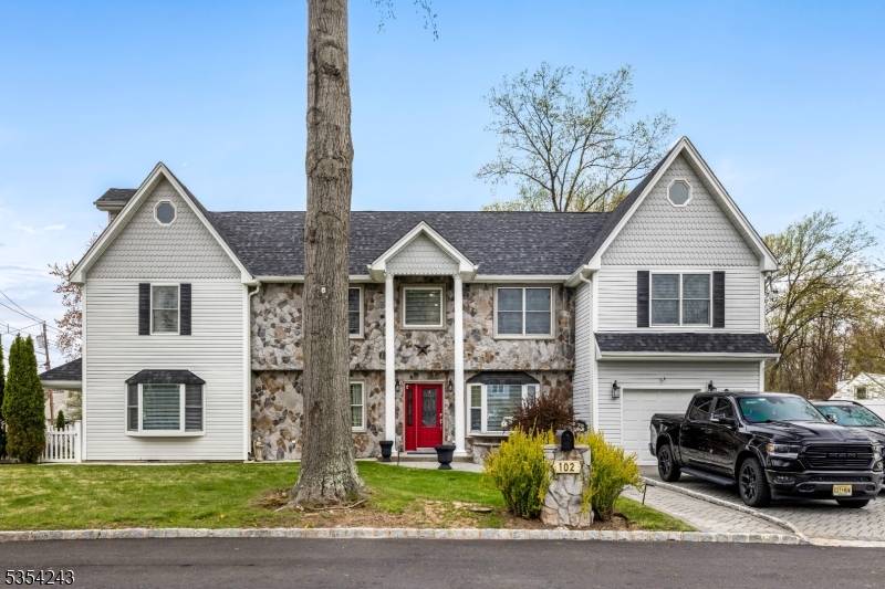 Welcome to the meticulously designed 102 Donato Dr.