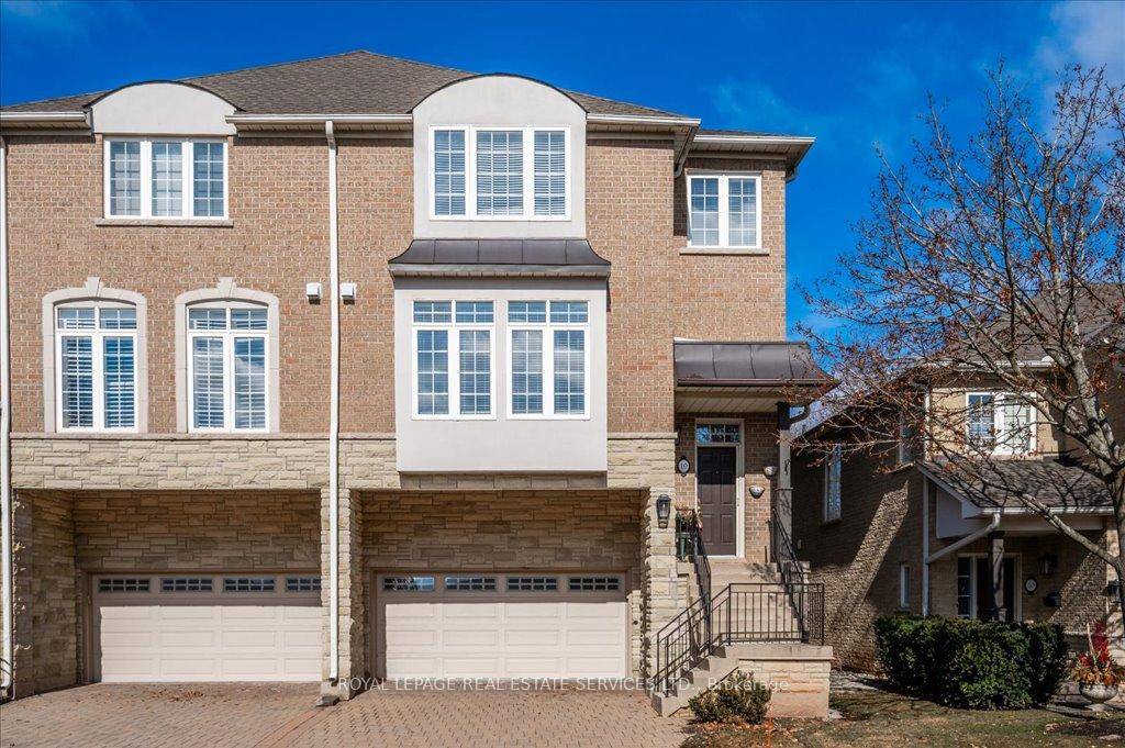 Luxury living backing onto Glen Abbey Golf Club and Sixteen Mile Creek !