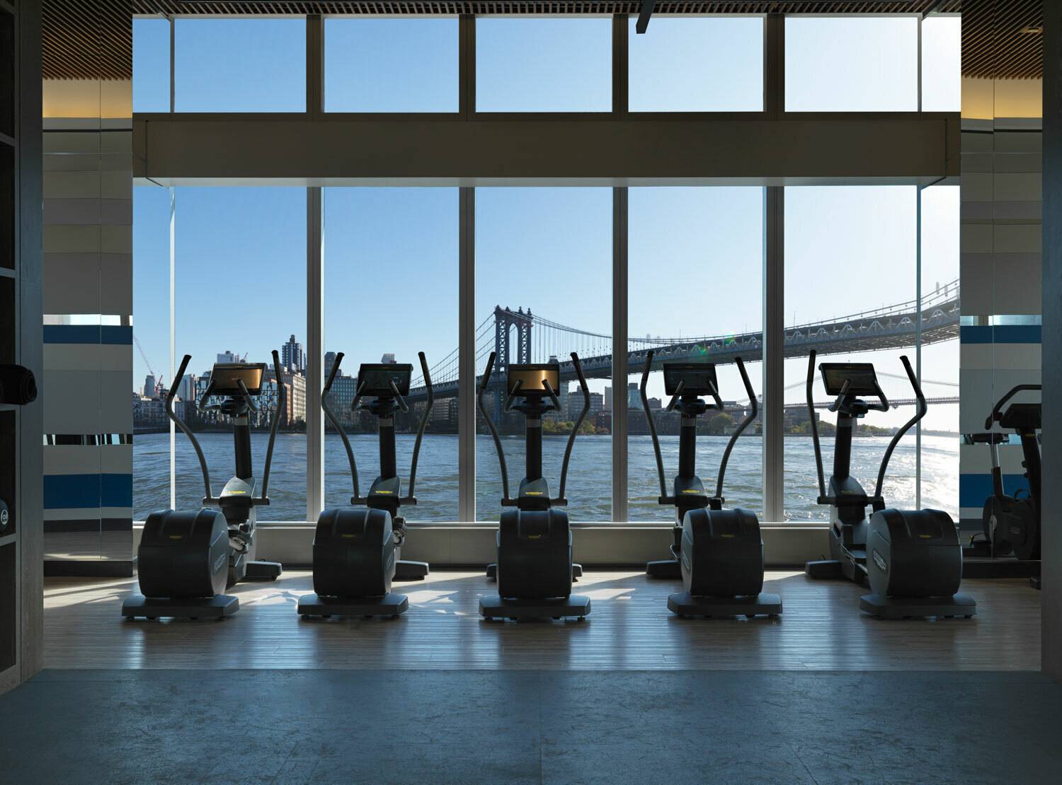 ONE MANHATTAN SQUARE OFFERS ONE OF THE LAST 20 YEAR TAX ABATEMENTS AVAILABLE IN NEW YORK CITY Sponsor Incentive FOR A LIMITED TIME ON ALL NEWLY SIGNED CONTRACTS AS OF ...