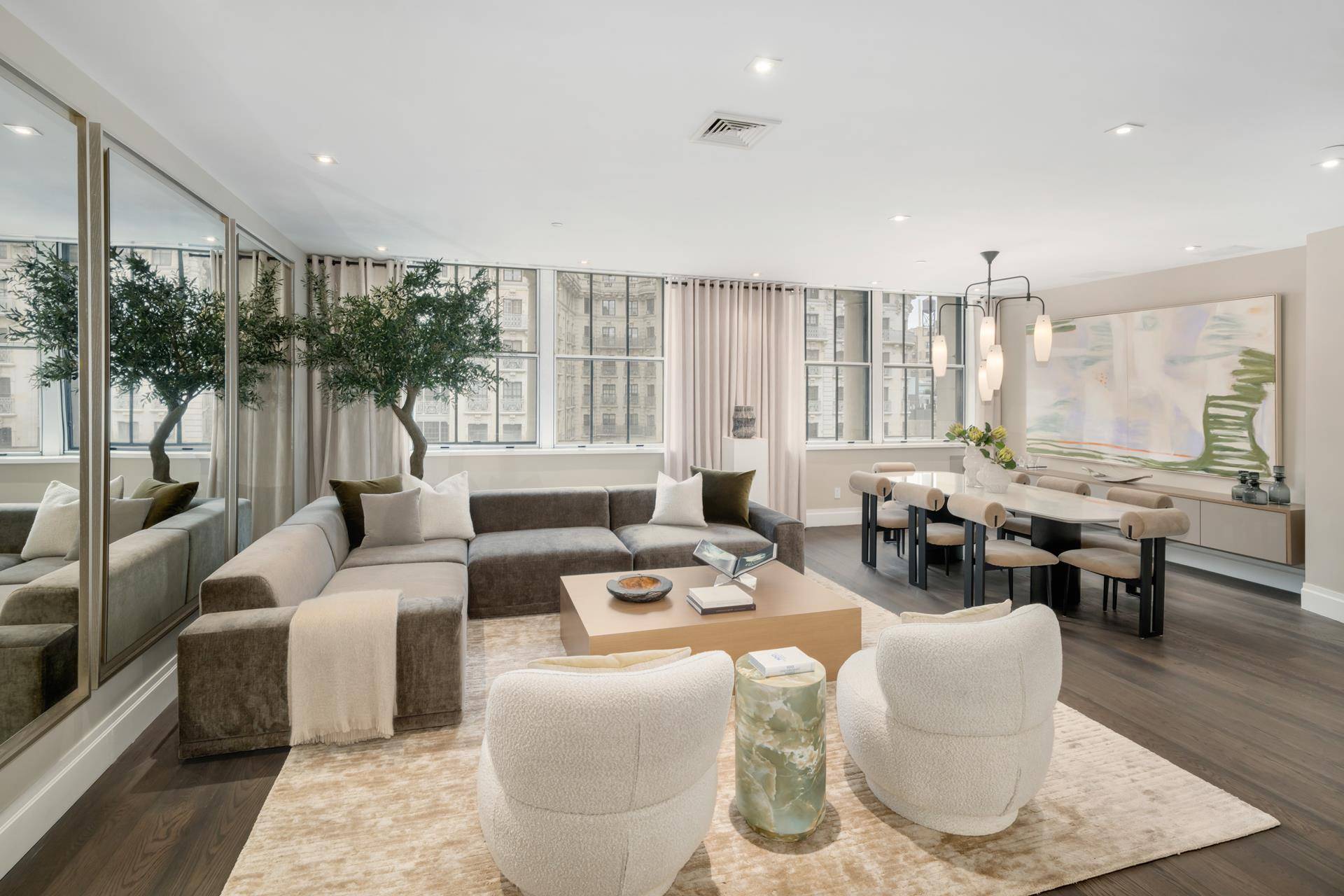 Experience Timeless Sophistication at the Landmark Apple Bank Condominium This remarkable 4 bedroom, 4.
