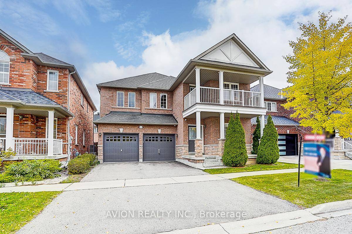 Spacious and sun filled 4 bedroom home in Greensborough, Markham most family friendly community.