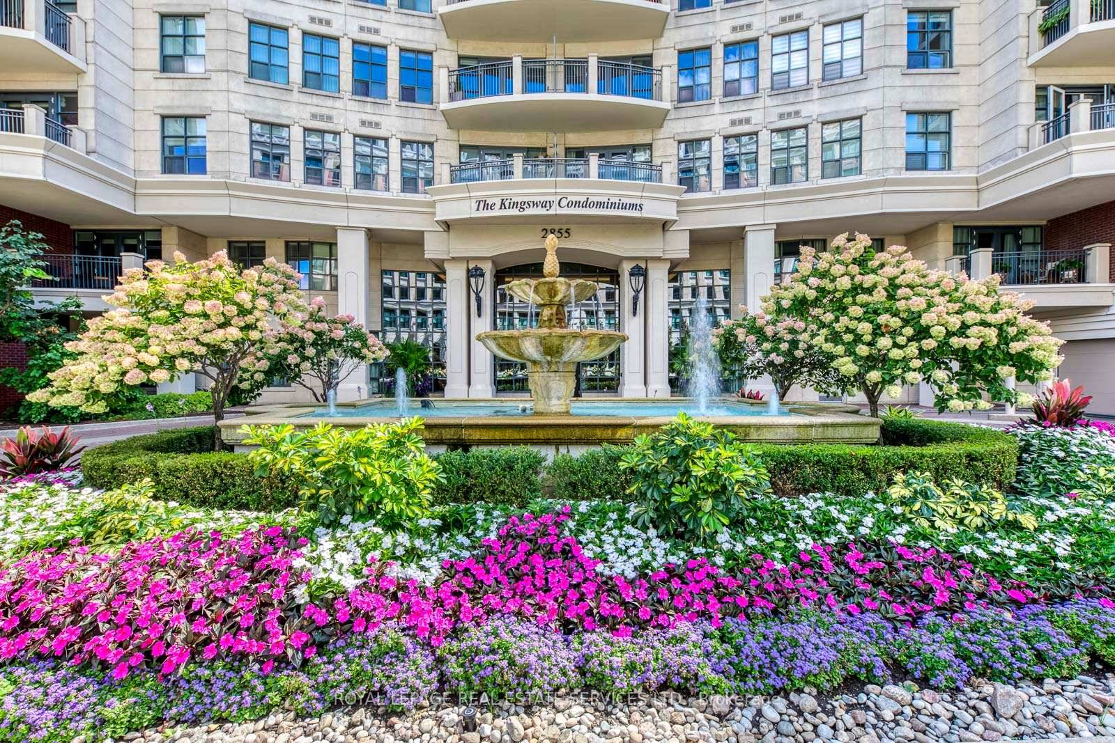 Welcome to this Spacious 2 Bedroom Den, 2 Full Bath, South Facing Suite in the Prestigious Kingsway Condominiums in Sought After Stonegate Queensway.