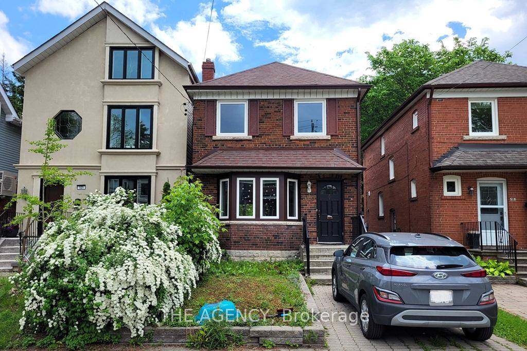 Welcome to 523 Soudan Ave !