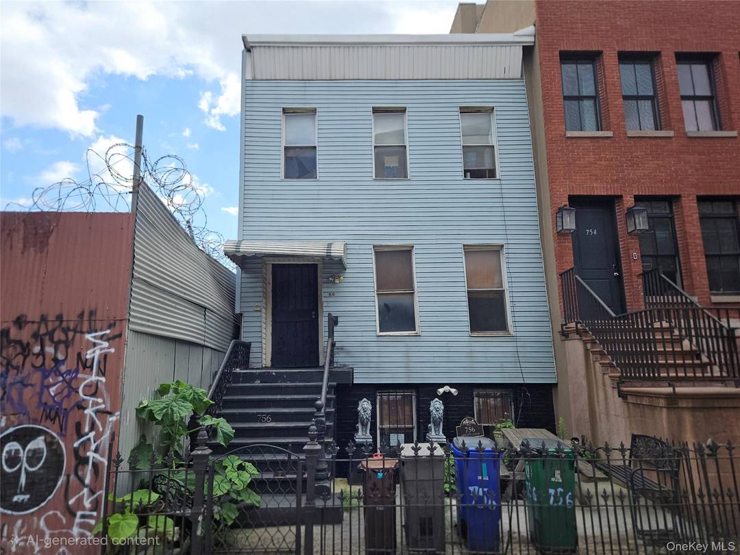 CASH ONLY DEAL ! Exceptional opportunity for investors or end users seeking a quick closing.