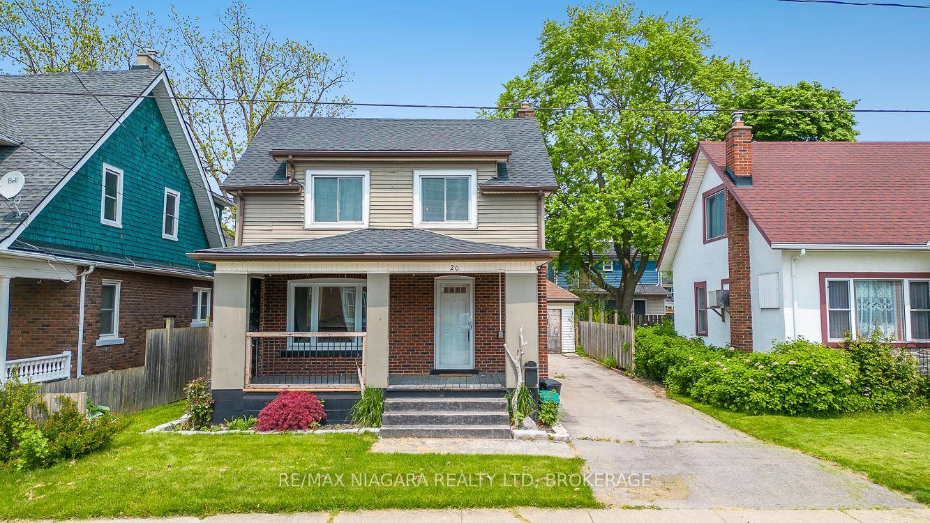 Welcome to this charming recently renovated two storey home with a detached garage, located in the heart of Welland.