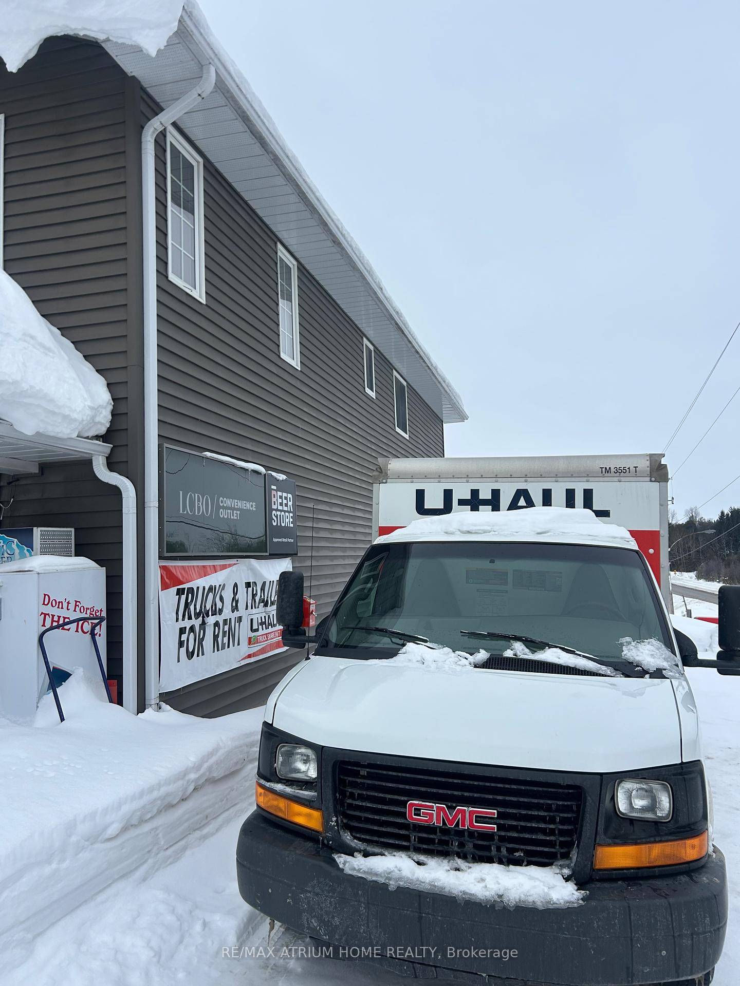 Store with apartment building, Built in 2010, this property includes a spacious 3 bedroom, 2 washroom apartment on the second floor.