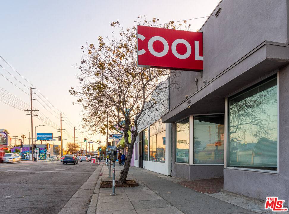 2613 S Robertson Blvd 1BR La