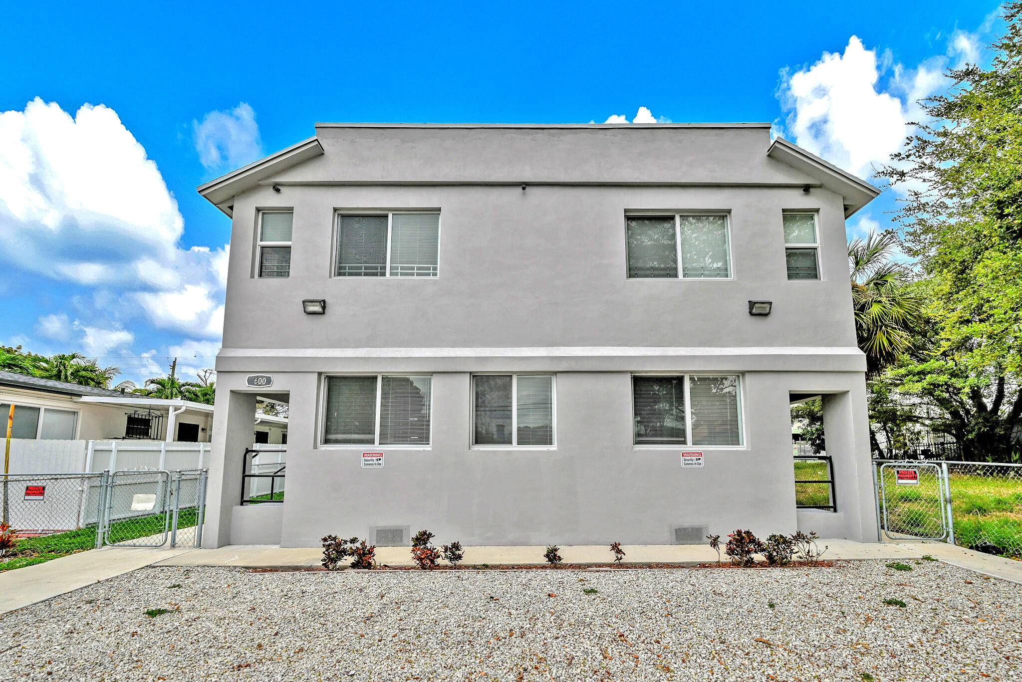Fully Renovated 2024 4 Unit Residential Income Apartment Building for Sale.