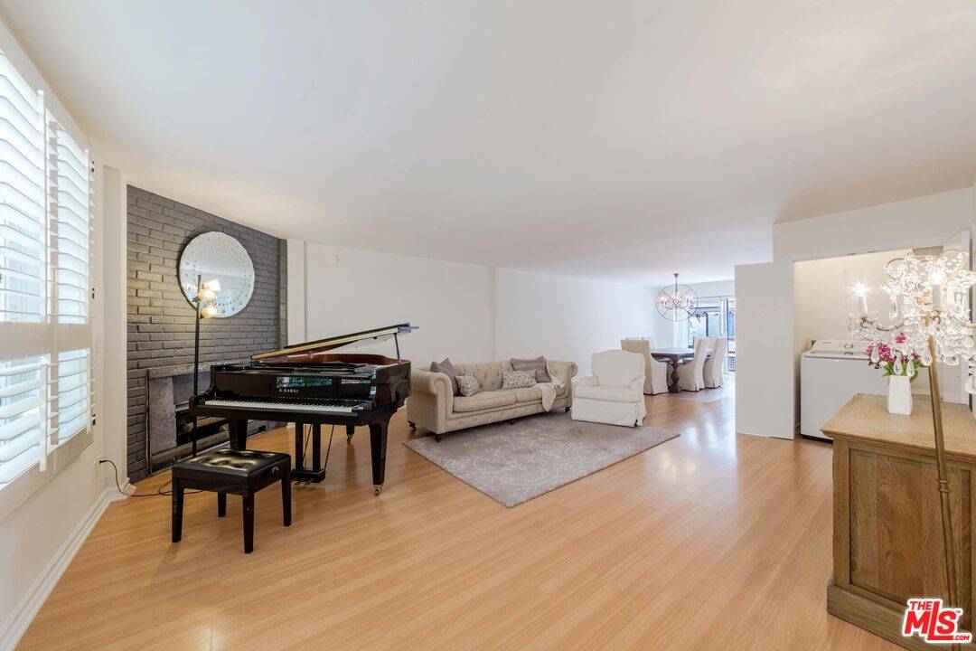 933   17th St 3BR Santa Monica La