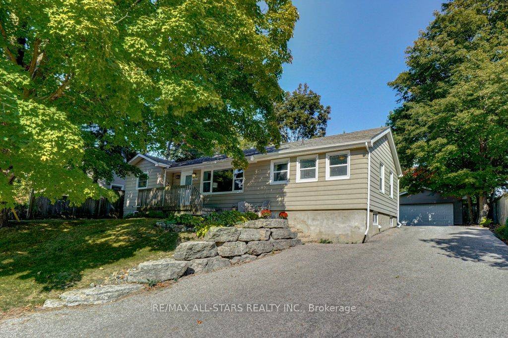Welcome to 203 East St. This beautiful bungalow offers a rare combination of location, updates, space, and privacy while still being just a short walk to town, Elgin Park, trails, ...