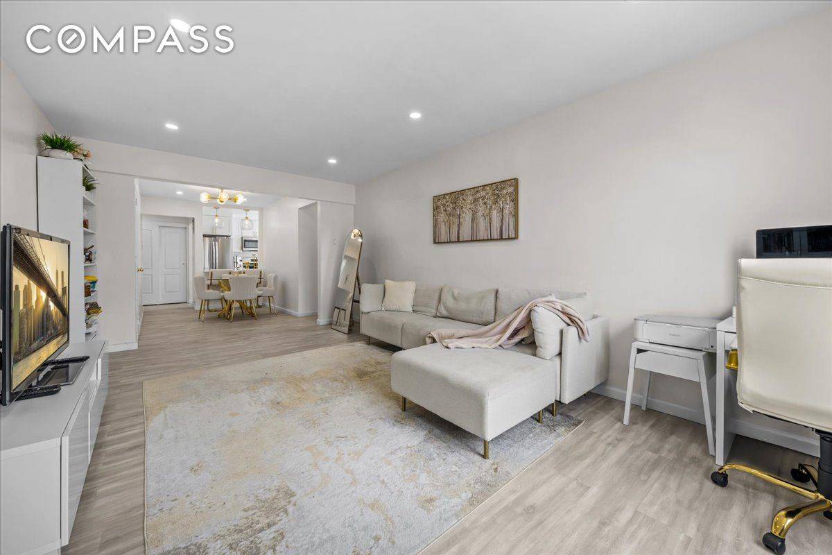 Welcome to this stunning and sun drenched top floor corner unit at 759 East 10th Street in the desirable Midwood section of Brooklyn.