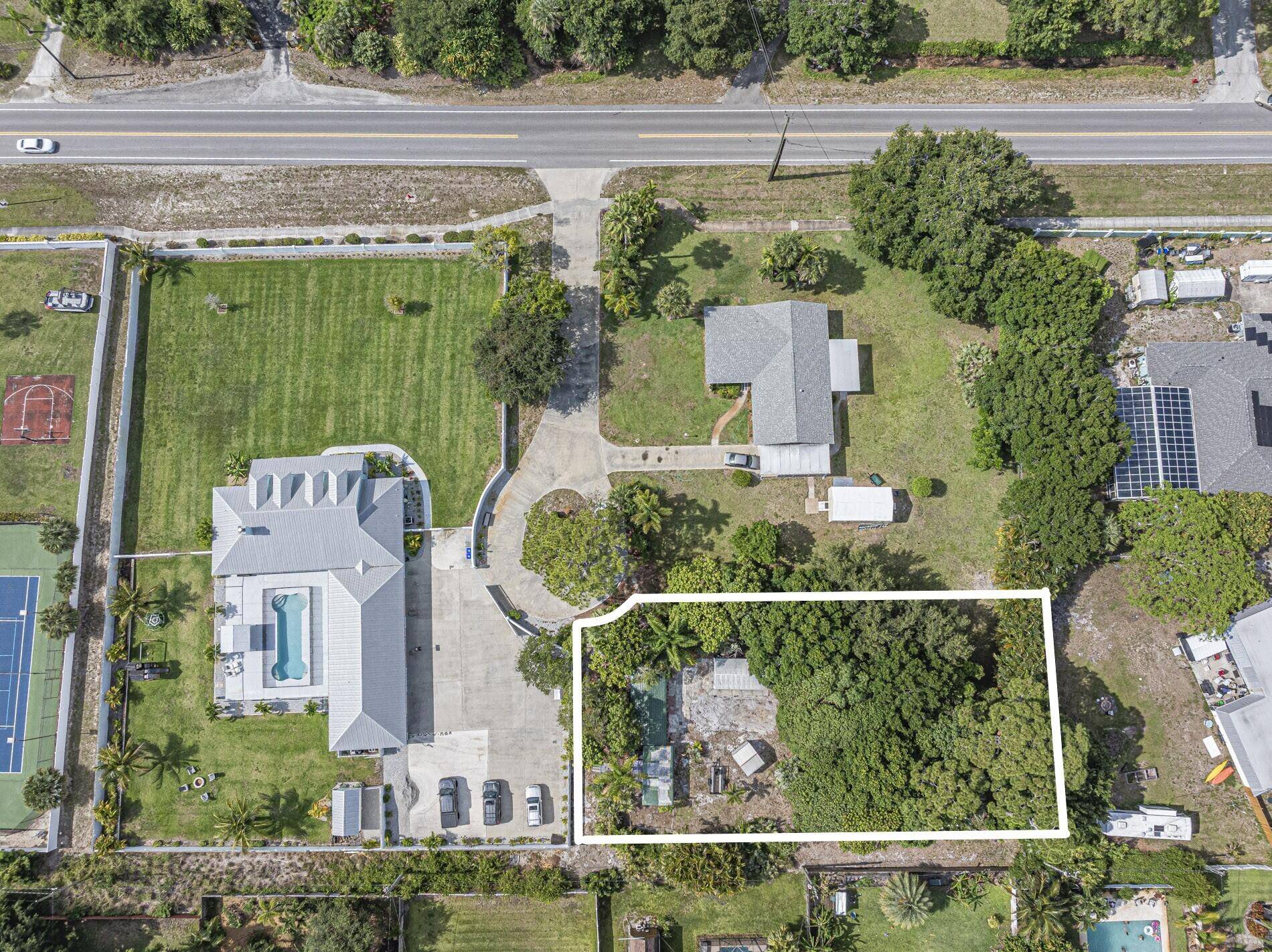 Half Acre Lot ! A great private spot in Vero Beach.