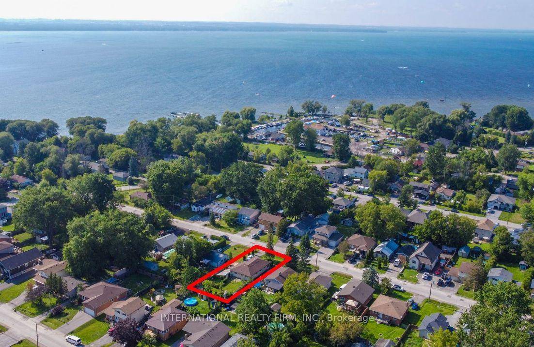 Welcome to this 1300 sq ft breathtaking, completely redesigned and renovated bungalow in the heart of South Keswick.