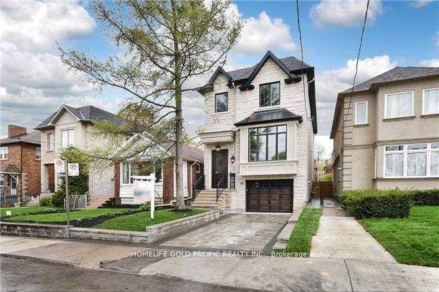 Energy eff smart 4 bdrm home built w o s quality taste amp ; workmanship in prestigious north lawrence park.