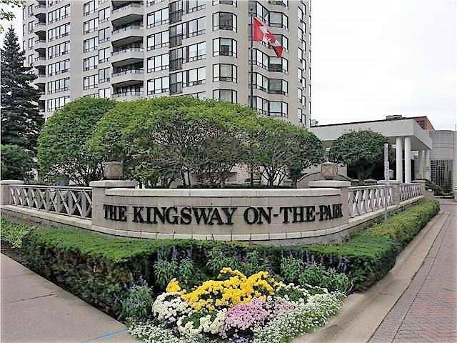 I'm pleased to present this bright and spacious 785 sq ft, 1 bedroom suite at Kingsway on the Park.