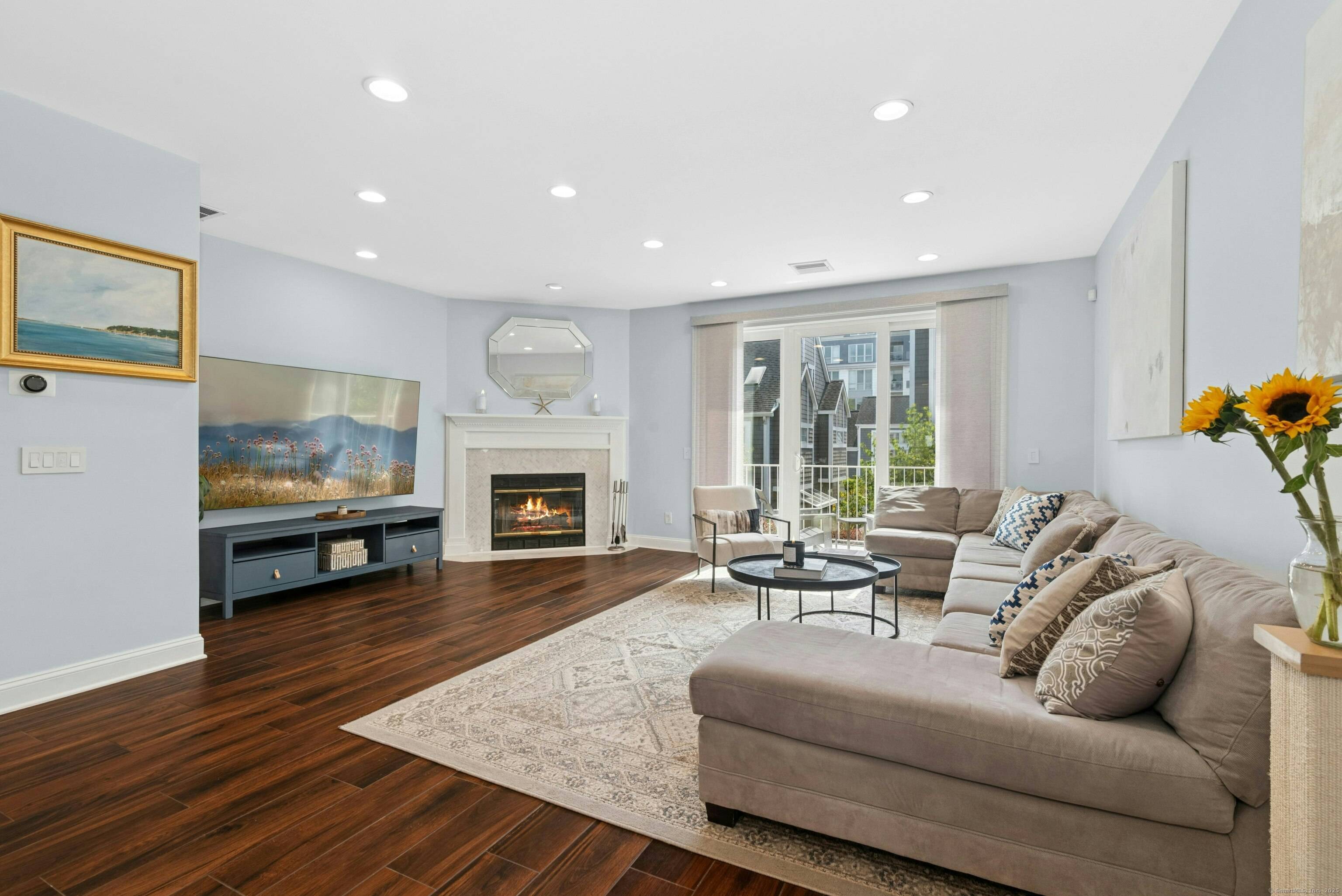 Enjoy the perfect blend of luxury and convenience at this totally updated 2 bedroom, 2.