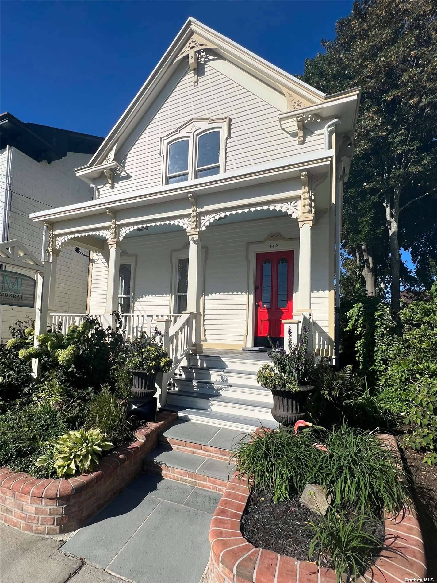 Amazing Greenport Village commercial rental opportunity !