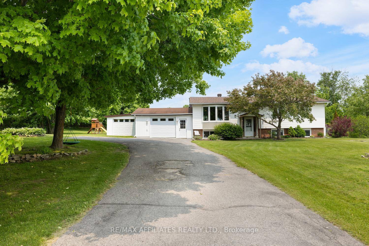 Welcome to 1494 Ramsay Concession 8 !