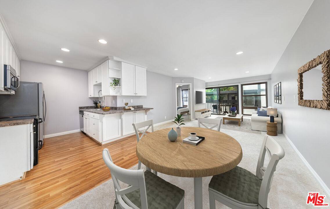 7765  W 91 St 1BR La