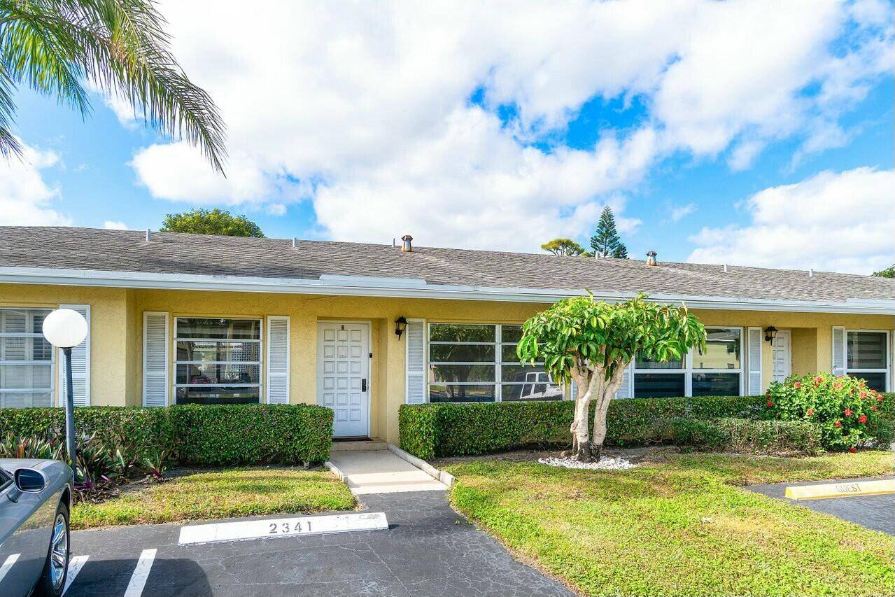 Nestled within the vibrant 55 community of Pines of Delray, this charming villa offers a blend of comfort and convenience.