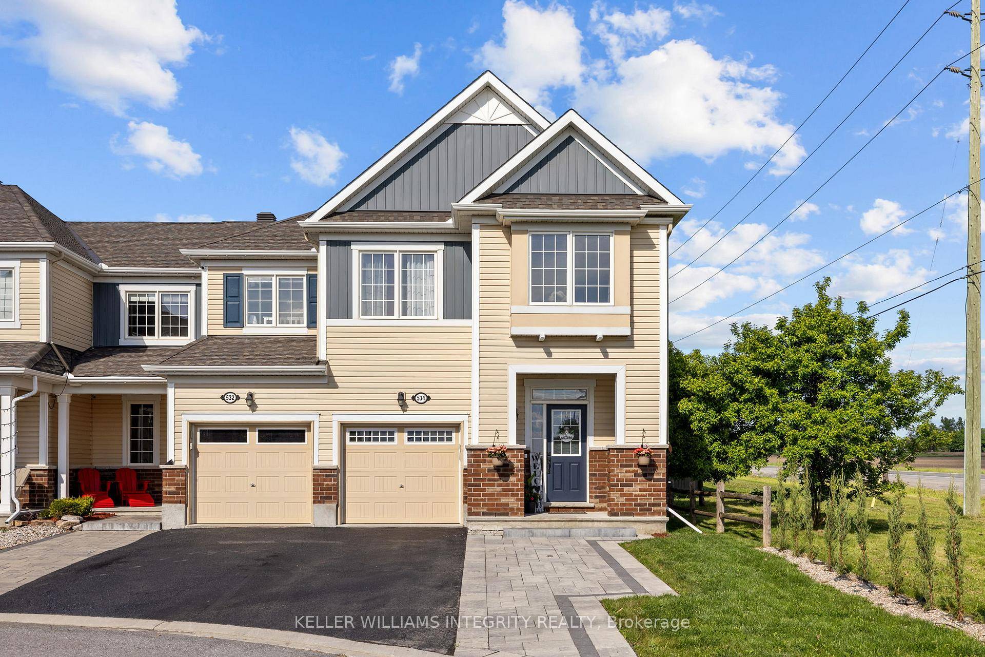 Welcome to 534 Meadowcreek Circle, an exceptional move in ready 3 bedroom, 3.