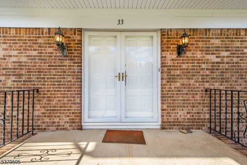 Just Vacated Available for immediate occupancy Great location Upgrades galore Spacious brick front colonial on a corner lot Cherry granite custom Kitchen with Stainless steel appliances Hardwood floors throughout the ...