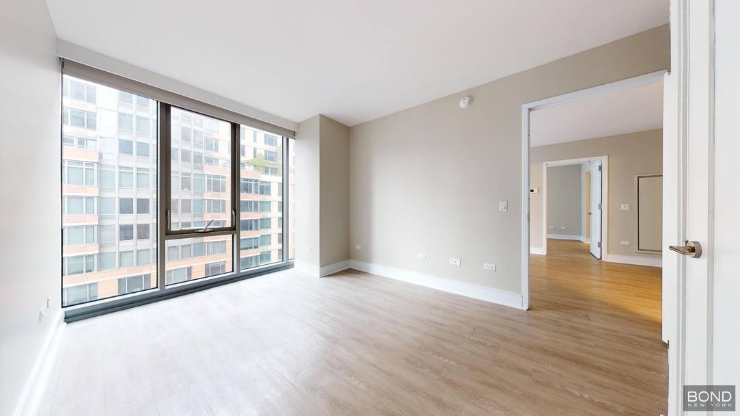 Renovated 2 bedroom 2 bathroom home in a stunning Theater House building.