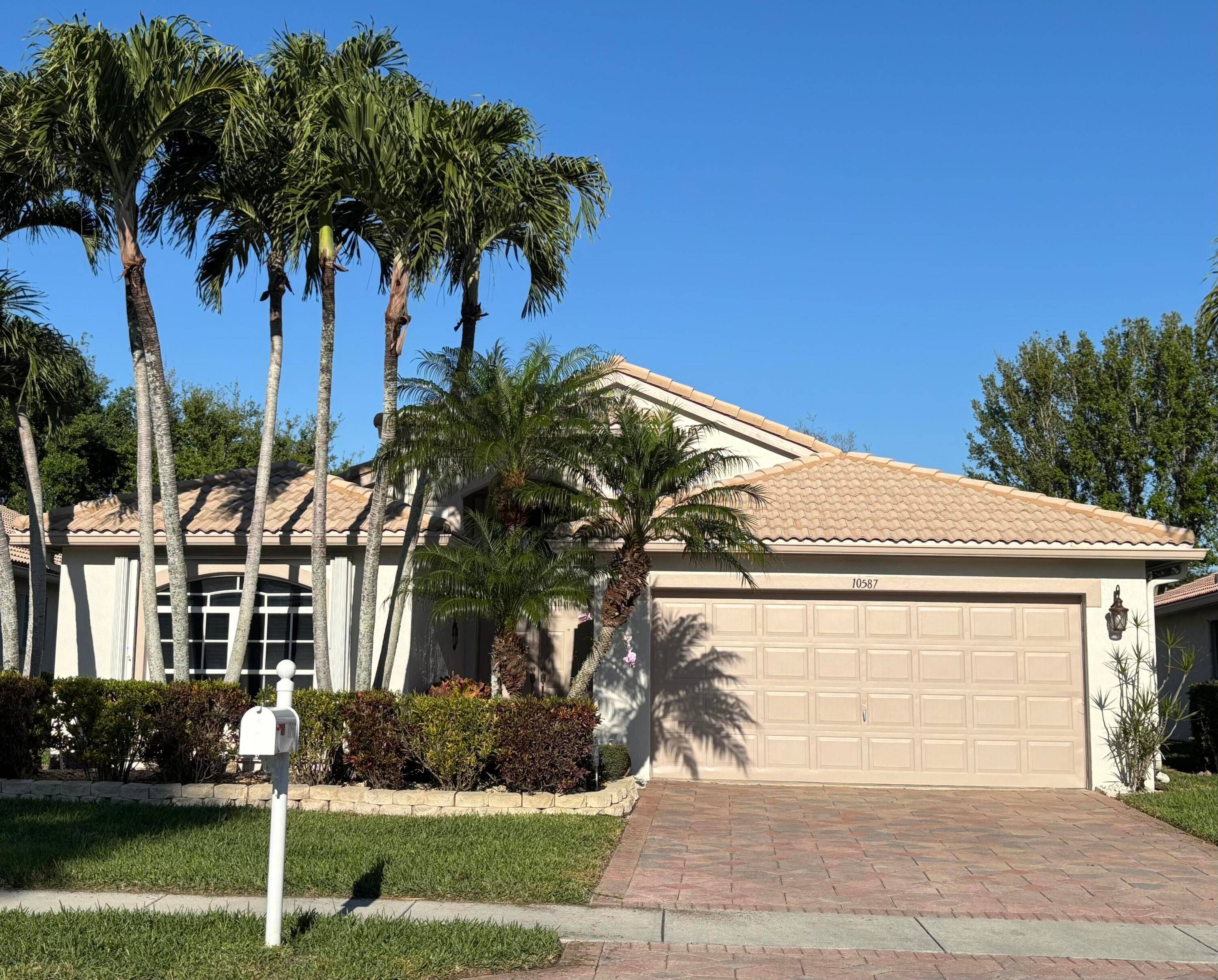 3 2 Two car garage LAKEFRONT home located in a gated active community.