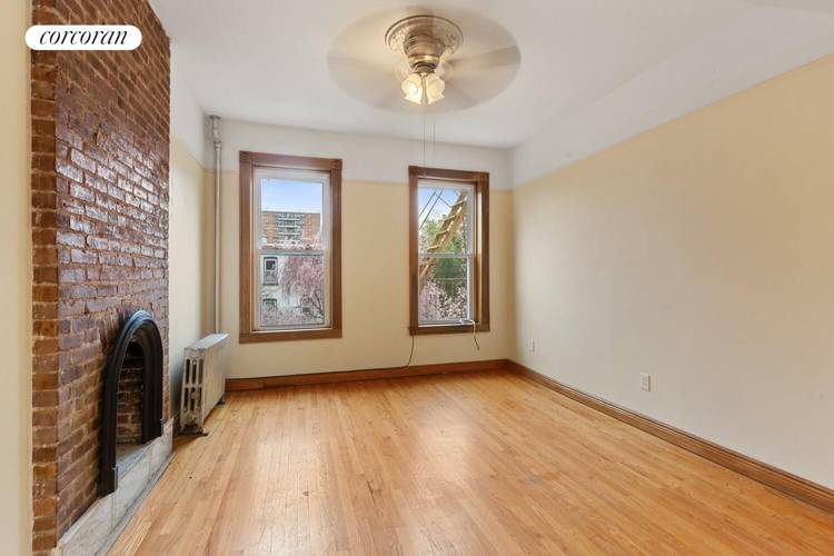 2 beds on a perfectly residential tree lined street in Park Slope !
