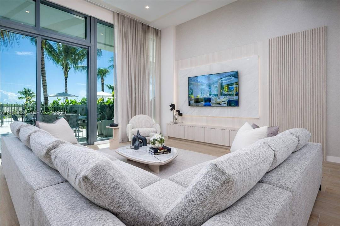 Located on 283 linear feet of pristine oceanfront, Related Group's newest property, Casamar, is the epitome of sophistication and luxury.