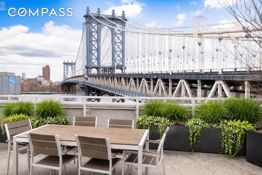 EXPANSIVE PRIVATE TERRACE IN DUMBO Located in the heart of DUMBO, this beautifully maintained one bedroom, one bathroom home offers approximately 912 sq.