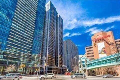 Couture By Monarch Spacious Open Concept 2 Bedroom W Corner Unit Bright W Southeast Exposure Steps To Subway, Yorkville Bloor Street Shopping S S Kitchen Appliances Granite Counter Tops Tons ...