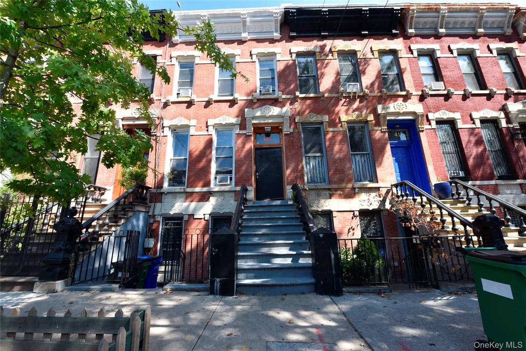 Looking for space in the Bronx that actually feels like opportunity ?